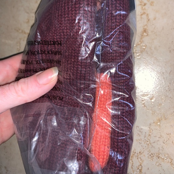 NWT Plum Sherpa lined knit mittens. Purple, pink and orange. CHROMA ECO MITTEN - Picture 4 of 5